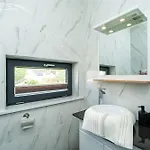 Superior Fiva With Sea View, Pool And Free Parking مْليني