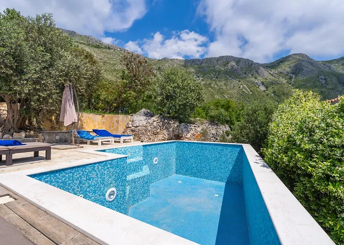 Superior Fiva With Sea View, Pool And Free Parking *