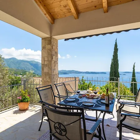 Superior Fiva With Sea View, Pool And Free Parking