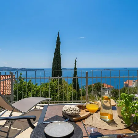 Apartment Superior Fiva With Sea View, Pool And Free Parking *
