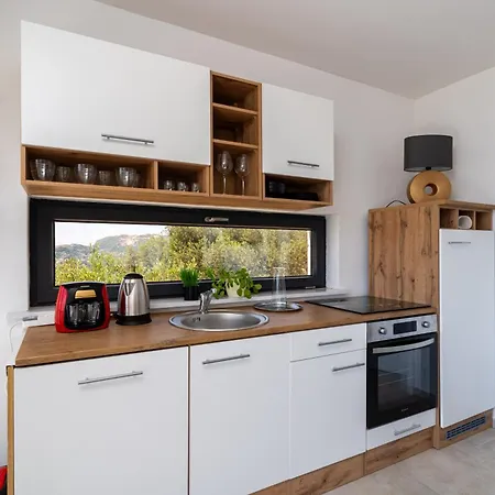 Superior Fiva With Sea View, Pool And Free Parking 아파트 믈리니